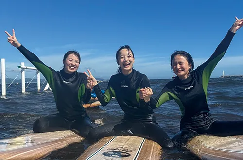 湘南・江ノ島で体験サーフィン